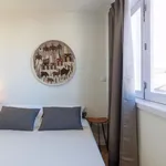 Rent 1 bedroom apartment in Porto