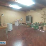 Affitto 3 camera appartamento di 83 m² in Palermo