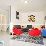 Rent 3 bedroom apartment of 90 m² in Milan