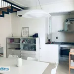 Rent 4 bedroom apartment of 101 m² in Florence