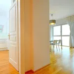 Miete 2 Schlafzimmer wohnung von 1076 m² in vienna