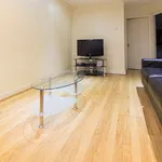 Rent 3 bedroom flat in Leeds