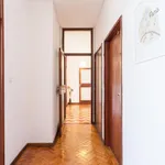 Rent 4 bedroom apartment in Porto