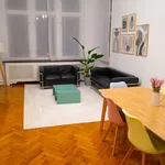 Miete 3 Schlafzimmer wohnung von 120 m² in Berlin