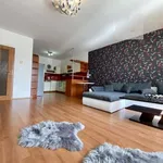 Pronajměte si 2 ložnic/e byt o rozloze 69 m² v Brno