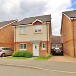 Link-detached house to rent in Brookwood Farm Drive, Knaphill, Woking, Surrey GU21