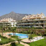 Rent 2 bedroom apartment of 175 m² in Marbella