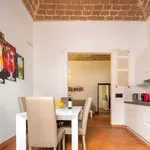 Rent 1 bedroom apartment of 60 m² in Florence