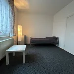 Miete 1 Schlafzimmer wohnung von 186 m² in Ahrensfelde