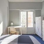 Rent a room in lisbon