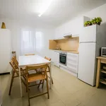 Alquilo 4 dormitorio casa de 180 m² en Minorca']