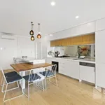 Rent 2 bedroom apartment in Melbourne