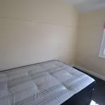 Rent 4 bedroom apartment in West Midlands