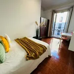 Rent a room of 180 m² in Madrid