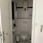 Miete 4 Schlafzimmer wohnung von 10 m² in Frankfurt