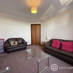 Rent 2 bedroom flat in Dundee