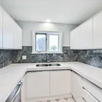 3 bedroom apartment of 3401 sq. ft in Toronto (Oakwood Village)