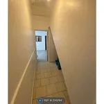 Rent 2 bedroom flat in Wales