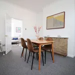 Rent 2 bedroom apartment of 125 m² in Newport