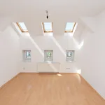 Rent 3 bedroom apartment of 74 m² in Chemnitz