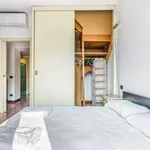 Rent 3 bedroom apartment in milan