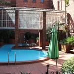 Rent 2 bedroom apartment in Melbourne