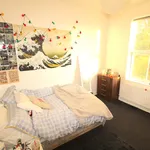 Rent 8 bedroom house in Leeds