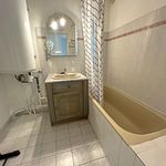 Rent 1 bedroom apartment of 44 m² in Salon-de-Provence