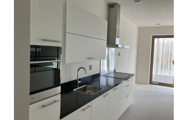 Huur 1 slaapkamer appartement van 48 m² in Amsterdam