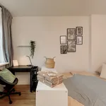 Rent 1 bedroom apartment of 20 m² in Berlin