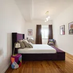 Rent a room in lisbon