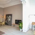 Rent 4 bedroom apartment of 120 m² in Barcelona