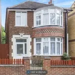 Rent 3 bedroom house in Leicester