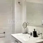 Rent 2 bedroom apartment of 45 m² in Milano