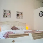 Miete 2 Schlafzimmer wohnung von 25 m² in Vienna