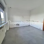 Rent 3 bedroom apartment of 150 m² in Cantù