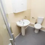 Rent 5 bedroom flat in West Midlands