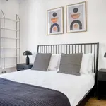 Rent 2 bedroom apartment of 65 m² in paris