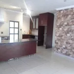 Rent 2 bedroom house of 414 m² in Soweto