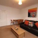 Rent 3 bedroom apartment in Scotland