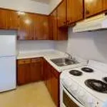 1 bedroom apartment of 150 sq. ft in Windsor