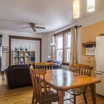 Rent 5 bedroom apartment in Sherbrooke