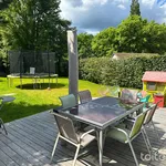 Maison de 162 m² avec 6 chambre(s) en location à CHEVREUSE