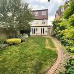 Rent 4 bedroom apartment in East Of England