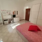 Rent 3 bedroom apartment in Rome