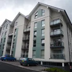 Rent 2 bedroom flat in Swansea