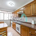 Alquilo 3 dormitorio apartamento de 79 m² en Oviedo