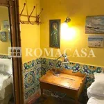 Rent 3 bedroom apartment of 140 m² in Rome