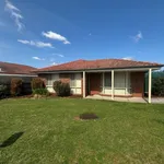 Rent 3 bedroom house in Pakenham