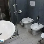 Affitto 2 camera appartamento di 65 m² in Naples